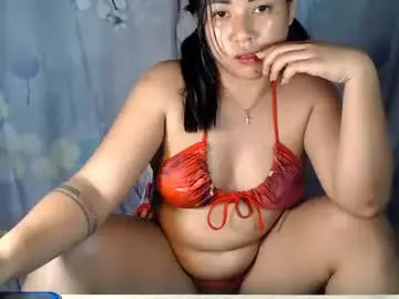 Prettyhotamanda  live sex cam