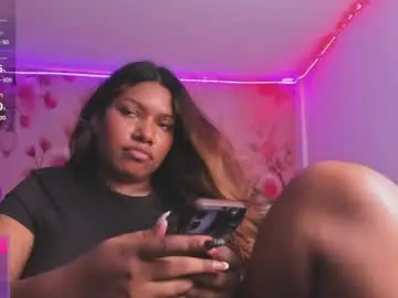 Thais_waldrof  live sex cam