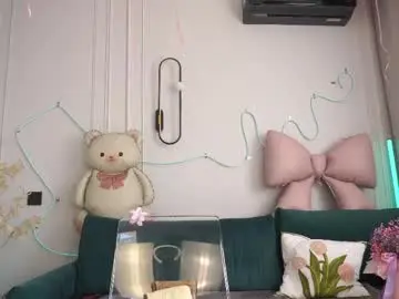 Yummyik  live sex cam