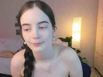Bellavyn  live sex cam