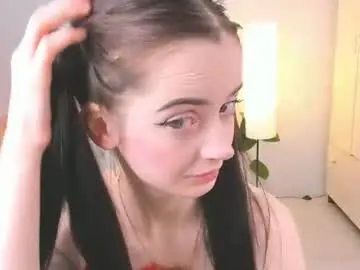Bellavyn  live sex cam