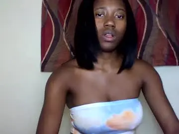 Cathia_bella  live sex cam