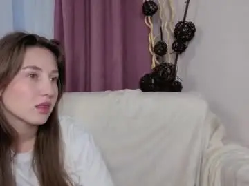 Isidramcvea  live sex cam