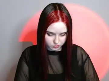 Leraaa72  live sex cam