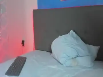 Lindaa_natashaa  live sex cam