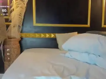 Lindaa_natashaa  live sex cam