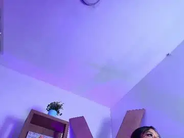 Saraa_more  live sex cam
