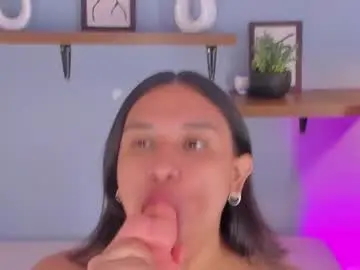 Tianacortes  live sex cam
