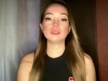 Yummy_chubby2x  live sex cam