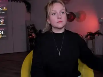 Bananarum  live sex cam