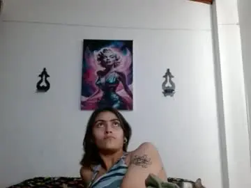 Crystal_starx  live sex cam