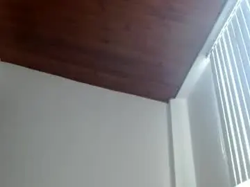 Crystal_starx  live sex cam