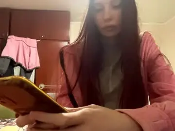 Gildaarganbright  live sex cam