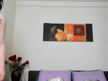 Goldenlunaa  live sex cam