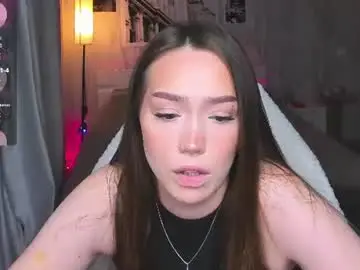 Hottease_pvt  live sex cam