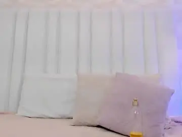 Katya_blonde  live sex cam