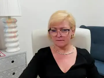 Luna_xfantasy  live sex cam
