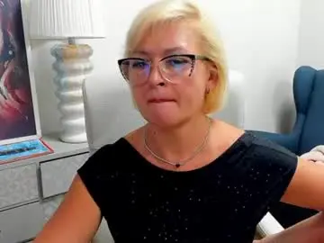 Luna_xfantasy  live sex cam