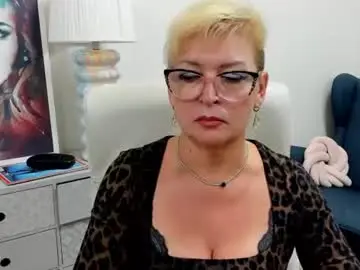 Luna_xfantasy  live sex cam