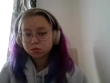 Maddiesexygirl  live sex cam
