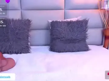 Miss_valen_  live sex cam