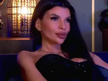 Mistresselenia  live sex cam