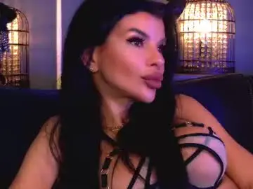 Mistresselenia  live sex cam