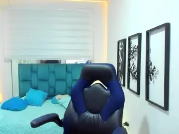 Naomy777_  live sex cam