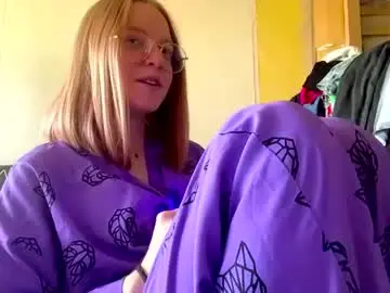 Ossiegrainey  live sex cam