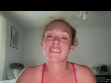 Redheaded_fox  live sex cam