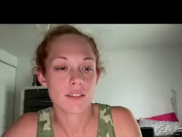 Redheaded_fox  live sex cam