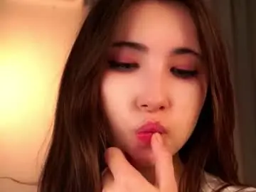 Selinadiercks  live sex cam