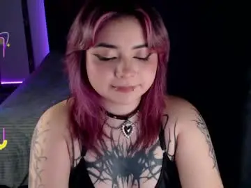 Strangergirlxxx  live sex cam