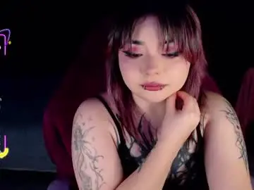 Strangergirlxxx  live sex cam