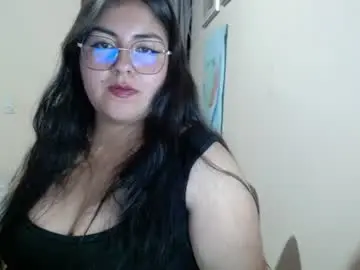 Alejandraa_33  live sex cam
