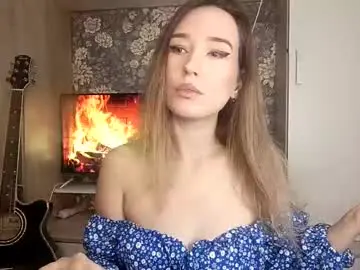 Awora_wolf  live sex cam