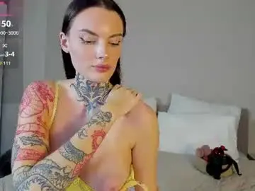 Babyjustbomb  live sex cam