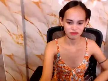 Beccamiller22  live sex cam
