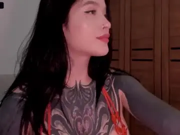 Blackcybergirl  live sex cam