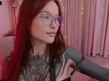 Blackcybergirl  live sex cam