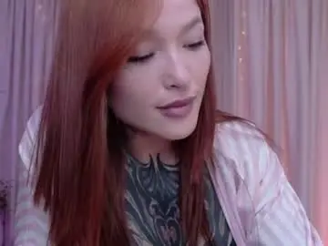 Blackcybergirl  live sex cam