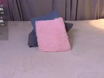 Hikomi_  live sex cam
