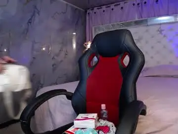 Khaia_gerber  live sex cam