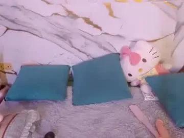 Kittycatw  live sex cam