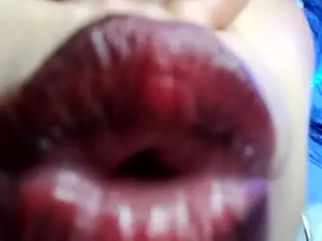 Kittycute22  live sex cam