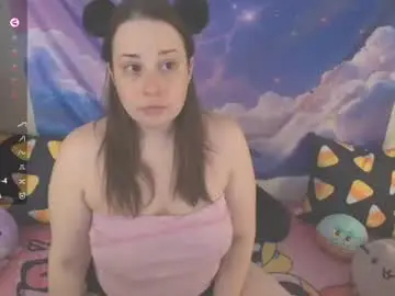 Laurachan  live sex cam