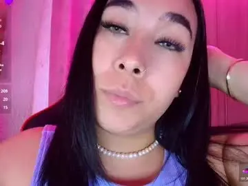 Leahtemptation  live sex cam