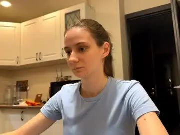 Lianeheidelburg  live sex cam