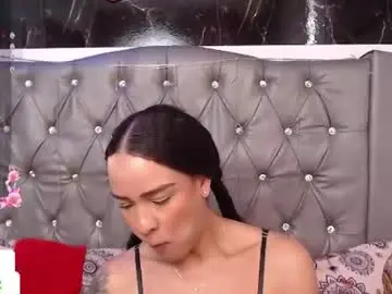 Lila_gummy_  live sex cam