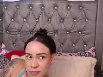 Lila_gummy_  live sex cam